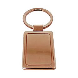 Llavero metálico rectangular encobrizado K70